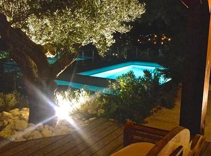 Santa Rosa Villa *